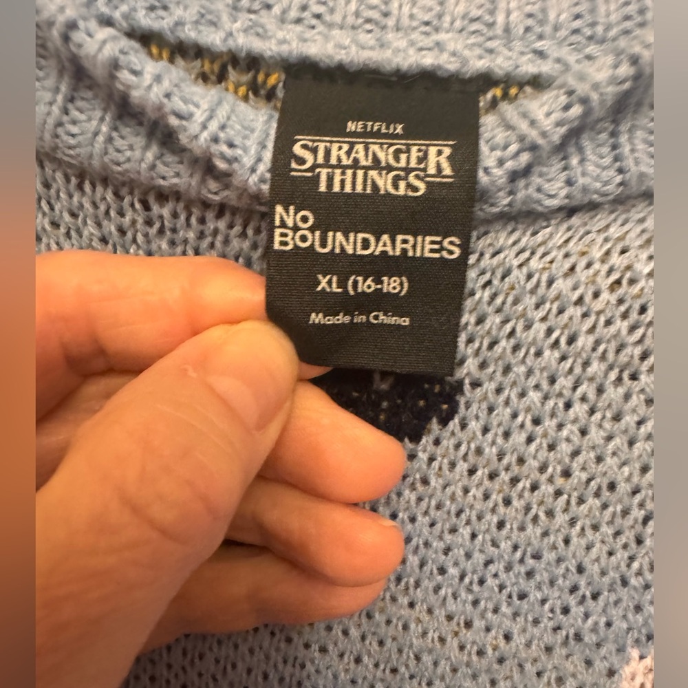 NWT Stranger Things Season 5 Erica Scottie Dog Sweater XL Blue No Boundaries - Picture 7 of 12